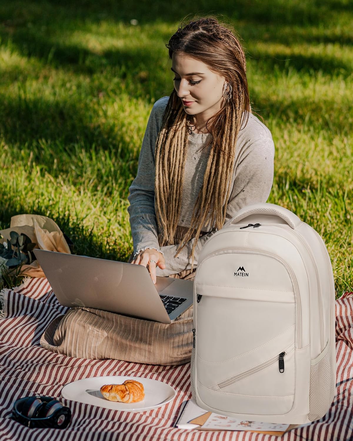 MATEIN Laptop Backpack Women Large Capacity