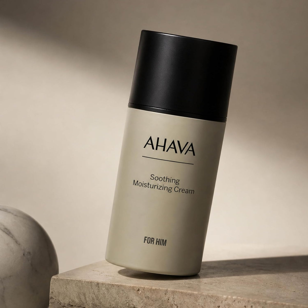 AHAVA Men's Soothing After-Shave Moisturizer - Light-absorbing Lotion to Calm, Hydrate & Relieve the Skin After Shaving..