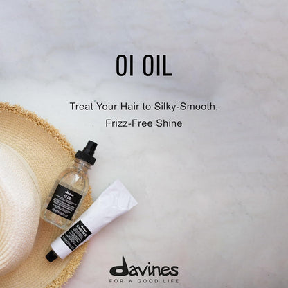 Davines OI Oil, Multi-Function Potion for All Hair Types - Weightless Anti-Frizz & Shine-Enhancing Serum with Roucou Oil..