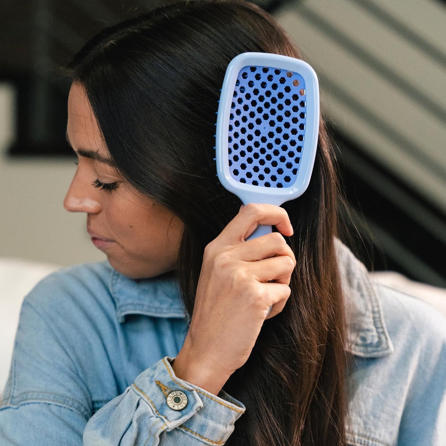 FHI Heat UNbrush Detangling Brush for Pain-Free Brushing on All Wet or Dry Hair Types — Durable DuoFlex Anti-Static Bristles..