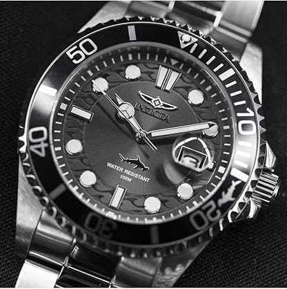 Invicta Men’s Pro Diver Quartz Watch