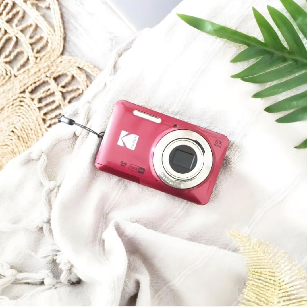 KODAK PIXPRO FZ55 16MP Compact Digital Camera, 5X Optical Zoom, Red