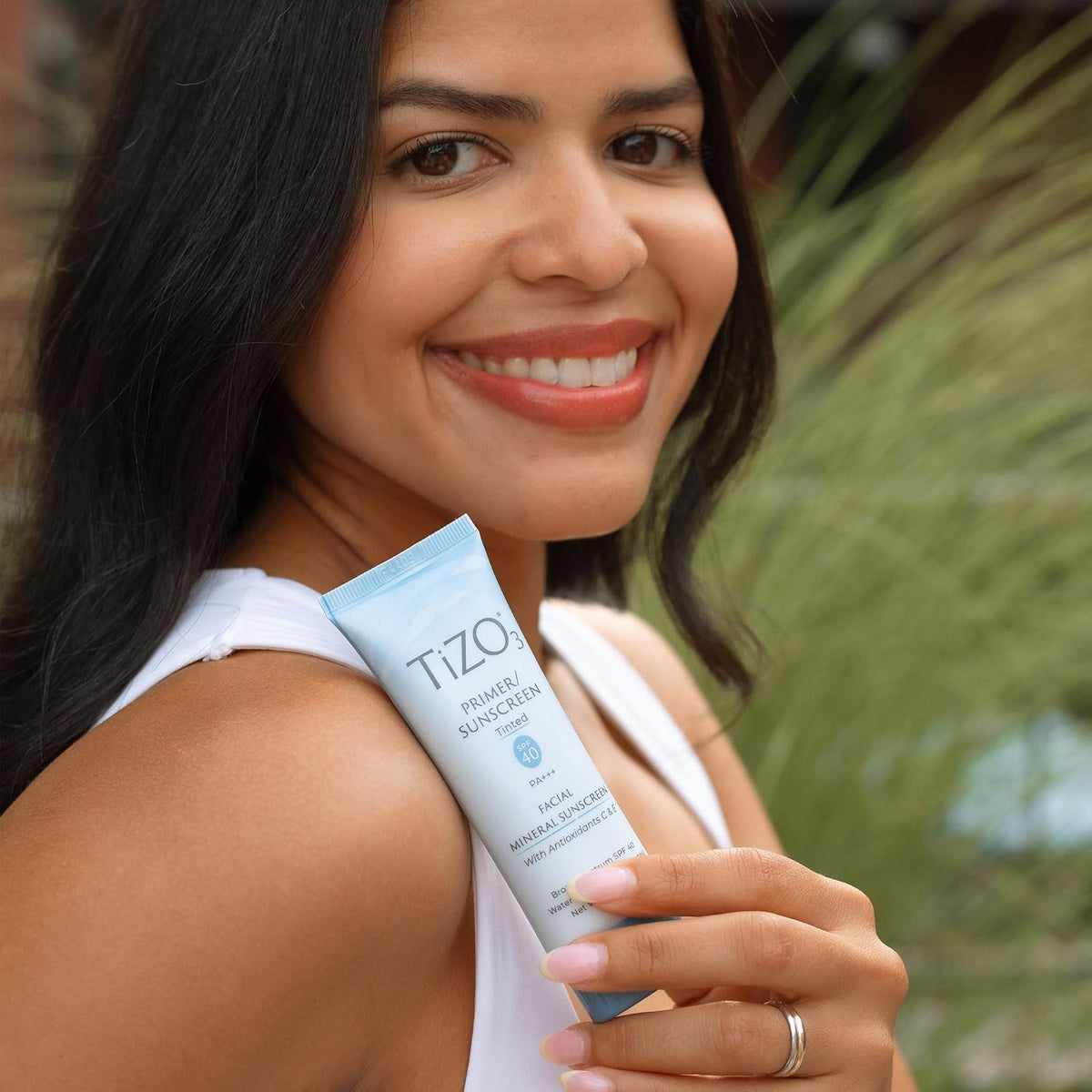 TiZO3 Facial Mineral Sunscreen and Primer, Tinted Broad Spectrum SPF 40..